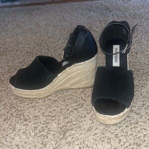 Steve Madden espadrilles